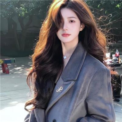 麻雀化凤惊苍穹